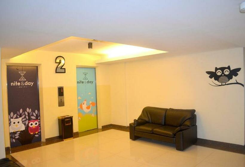 Номер Superior, World Hotel Jakarta   Bandengan