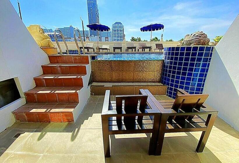 Quarto Superior, Royal Heritage Pavilion Jomtien