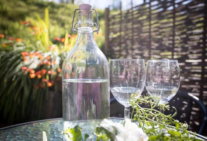Номер Стандарт, Rossendale Holiday Cottages & Spa