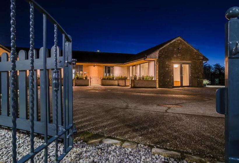 Студия Deluxe, Rossendale Holiday Cottages & Spa