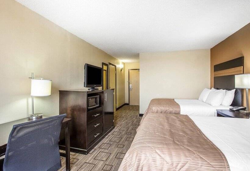 Номер Стандарт 2 Двуспальные Кровати, Clarion Hotel Fort Mill Near Amusement Park