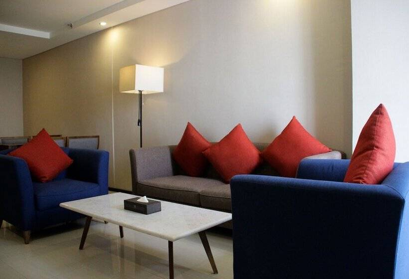 سوییت, Golden Phoenix Hotel   Manila