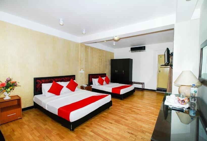 Семейный Номер, Omega Regency Colombo
