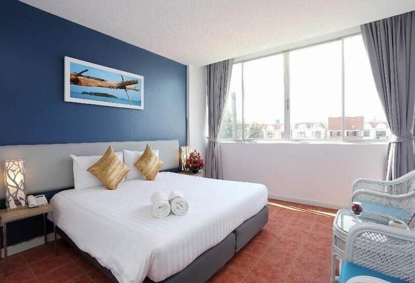 스탠다드 도시전망 룸, On Hotel Phuket   Sha