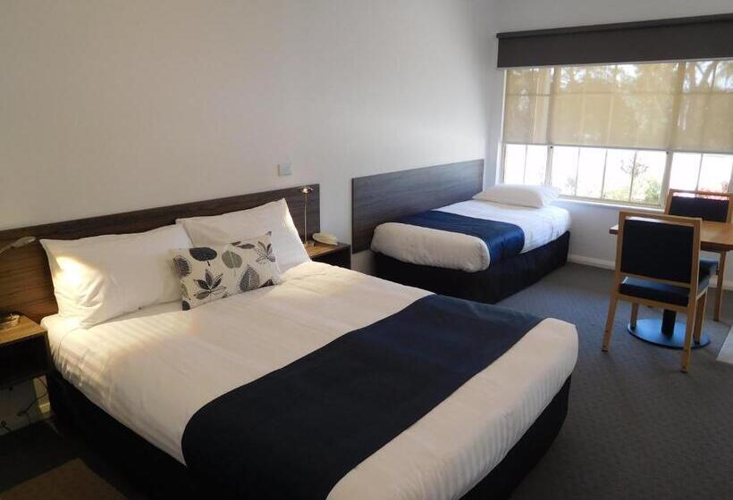 Quarto Deluxe, Commercial Golf Resort