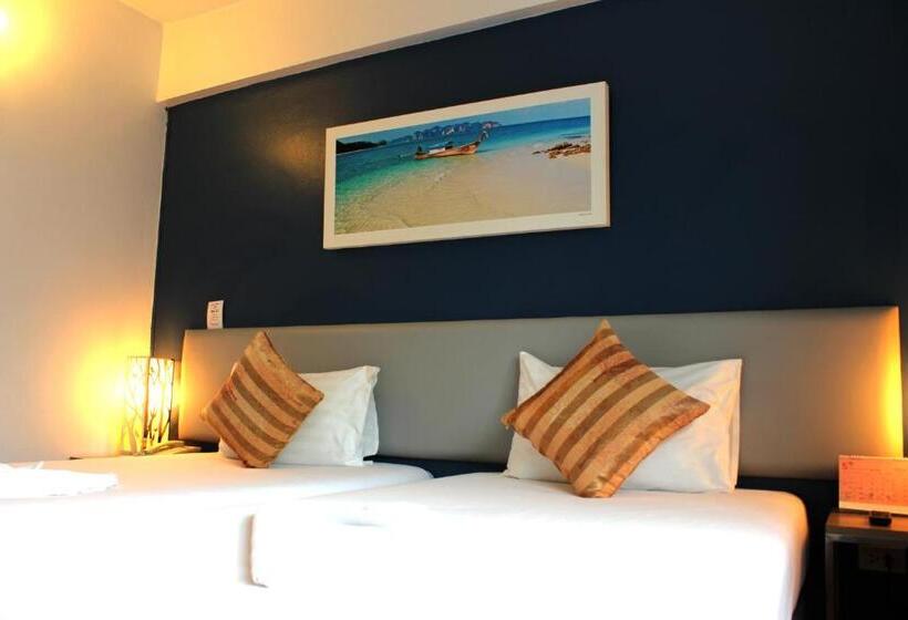 스탠다드 도시전망 룸, On Hotel Phuket   Sha