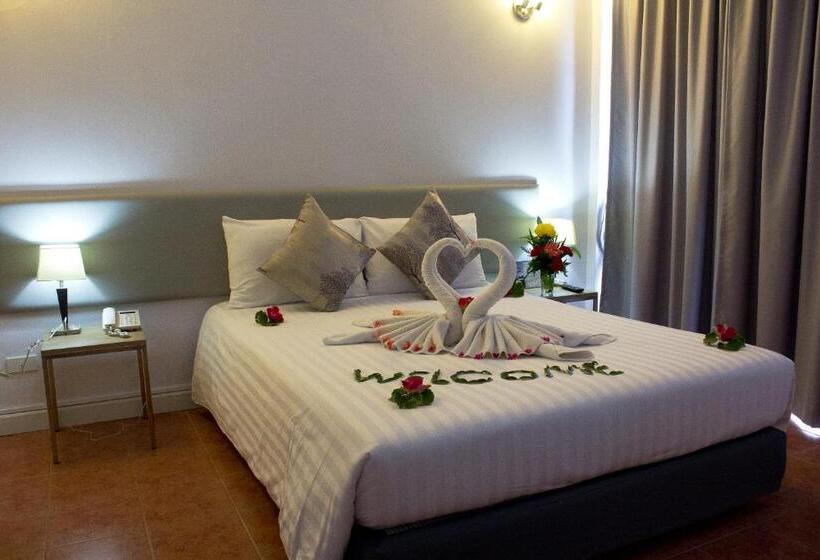 이코노미 룸, On Hotel Phuket   Sha