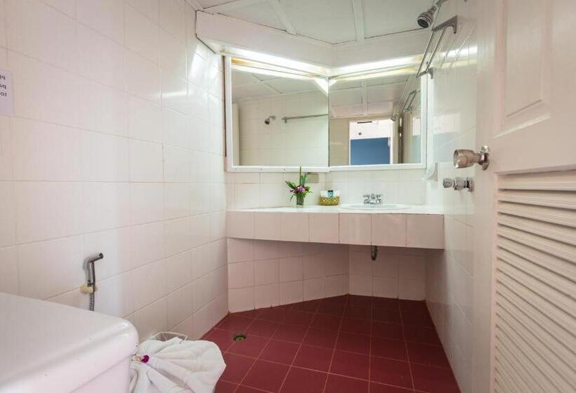 Семейный Номер, On Hotel Phuket   Sha