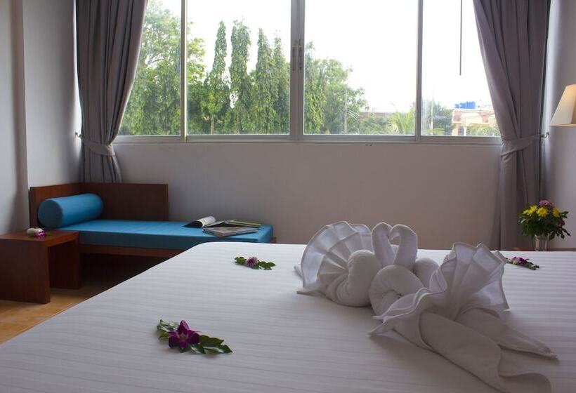 수피리어 룸, On Hotel Phuket   Sha