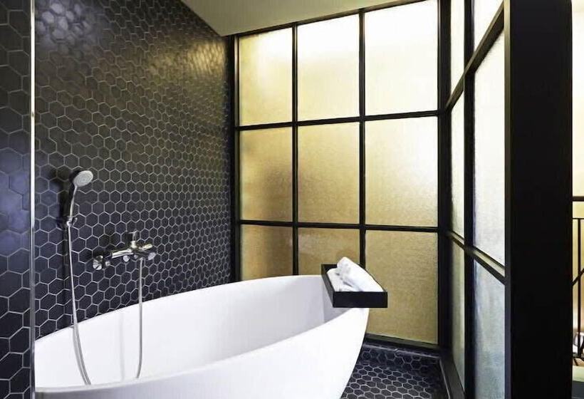 اتاق لوکس, Boutique 9