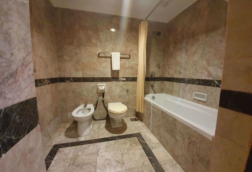 آپارتمان 2 خوابه, Parkview