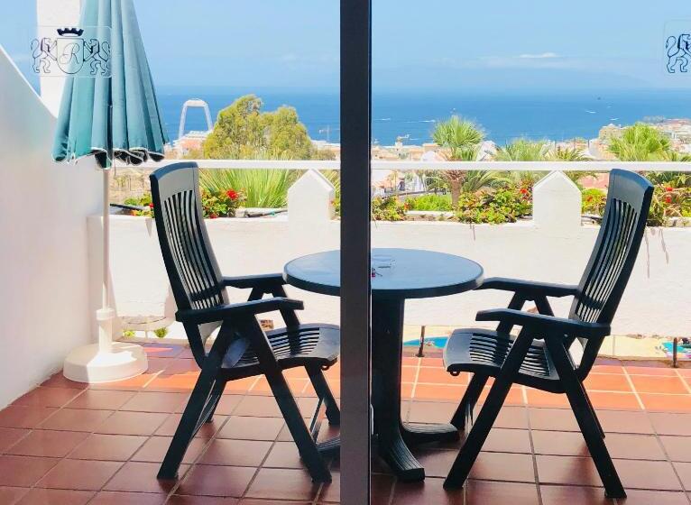Апартаменты 1 Спальня Вид на Бассейн, Regency Torviscas Apartments And Suites