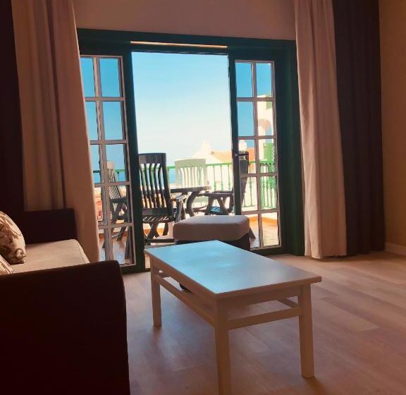 Апартаменты 2 Спальни, Regency Torviscas Apartments And Suites