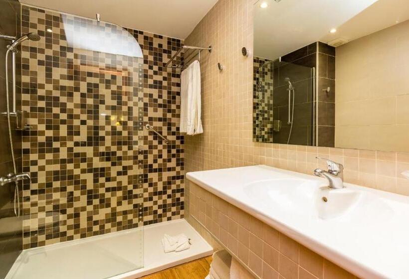 带2个卧室的公寓, Regency Torviscas Apartments And Suites