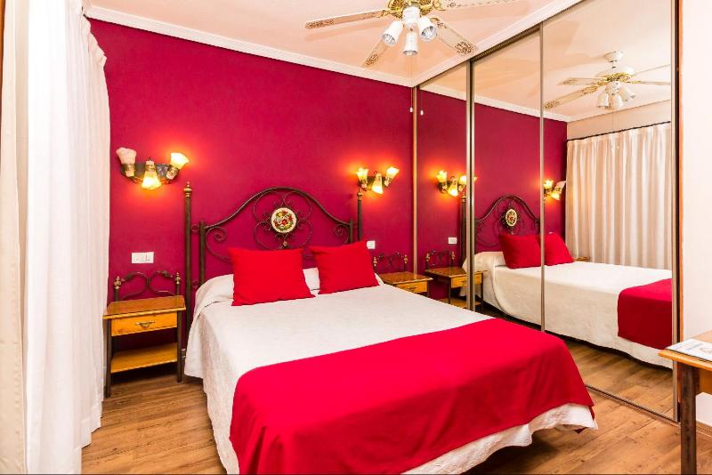 带2个卧室的公寓, Regency Torviscas Apartments And Suites