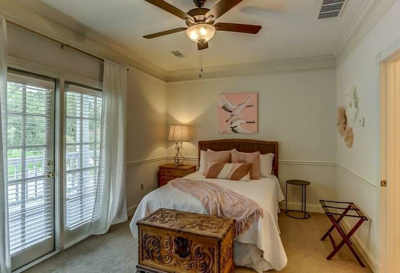 Люкс, Bonne Terre Inn
