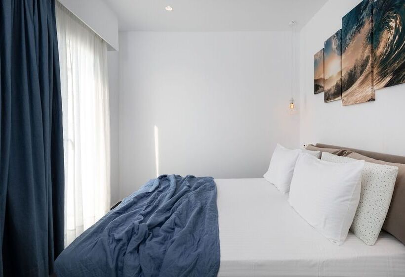1 Bedroom Deluxe Apartment Sea View, Mandilaras Village