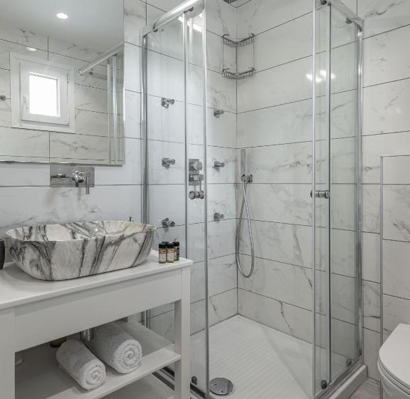 1 Bedroom Deluxe Apartment Sea View, Mandilaras Village