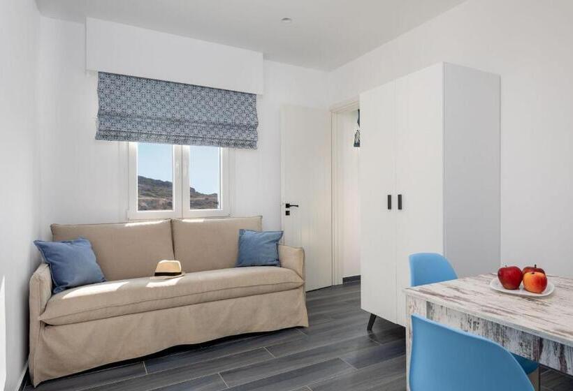 1 Bedroom Deluxe Apartment Sea View, Mandilaras Village