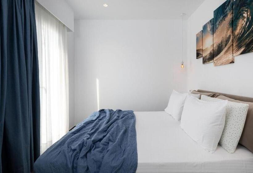 1 Bedroom Deluxe Apartment Sea View, Mandilaras Village