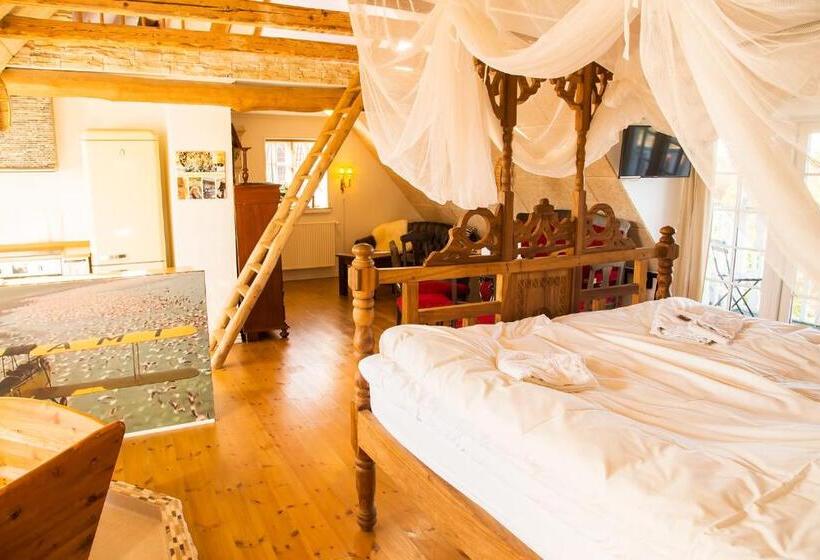 Люкс Повышенной Комфортности, Boutique Hotel Postgården