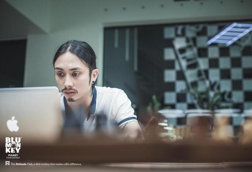 디럭스 룸, Blu Monkey Hub And Hotel Phuket Town  Free All Day Coworking Space