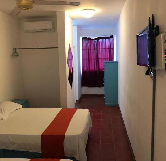 Номер Стандарт 2 Двуспальные Кровати, Bocachica Beach