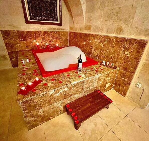 스탠다드 자쿠지 룸, Doors Of Cappadocia Special Cave