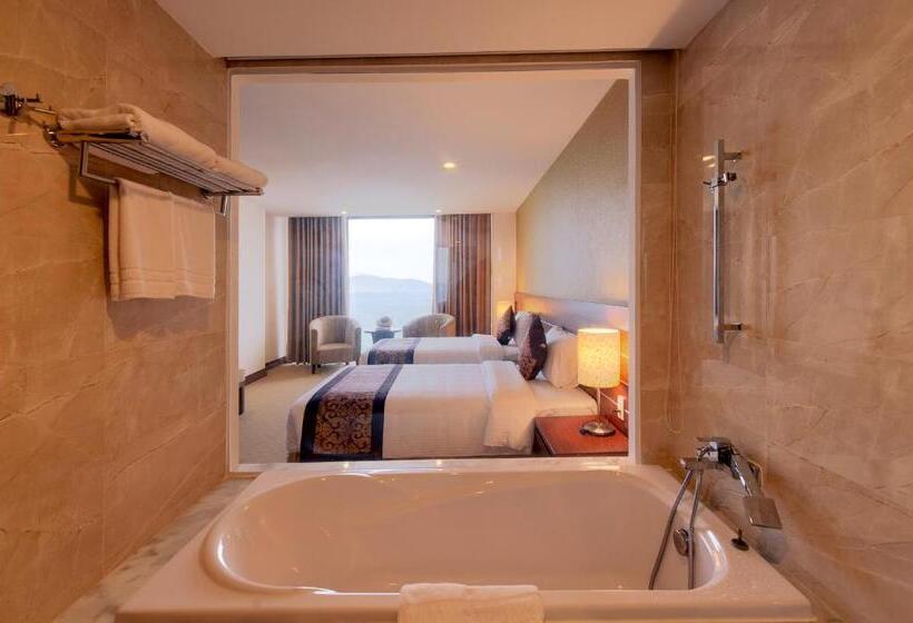 اتاق لوکس, Muong Thanh Grand Nha Trang