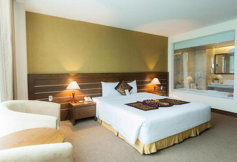 اتاق لوکس با چشم‌انداز دریا, Muong Thanh Grand Nha Trang
