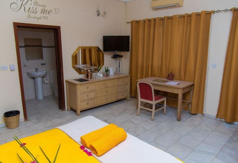 اتاق لوکس با چشم‌انداز دریا, Ocean Villa Heights