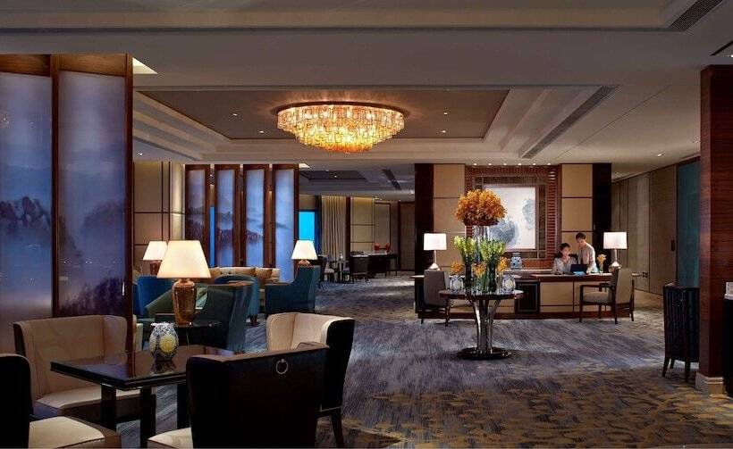 Номер Клуб, Shangrila Nanchang