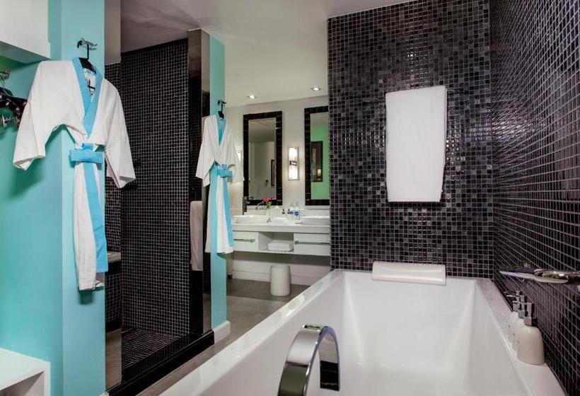 Стандартный Номер Кровать Кинг, Wave Hotel Pattaya