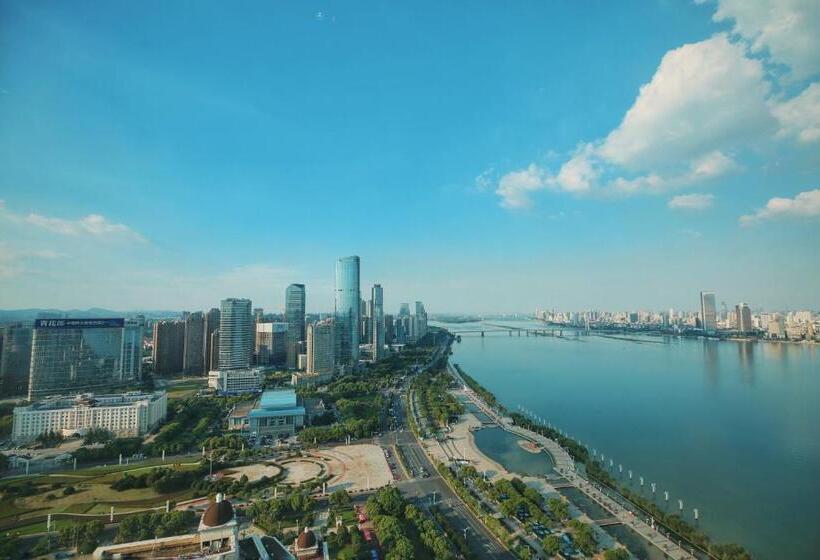 Номер Executive Кровать Кинг, Shangrila Nanchang