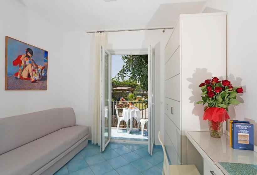 Семейный Номер, Wellness And Relaxing Time In Ischia Per 16 People