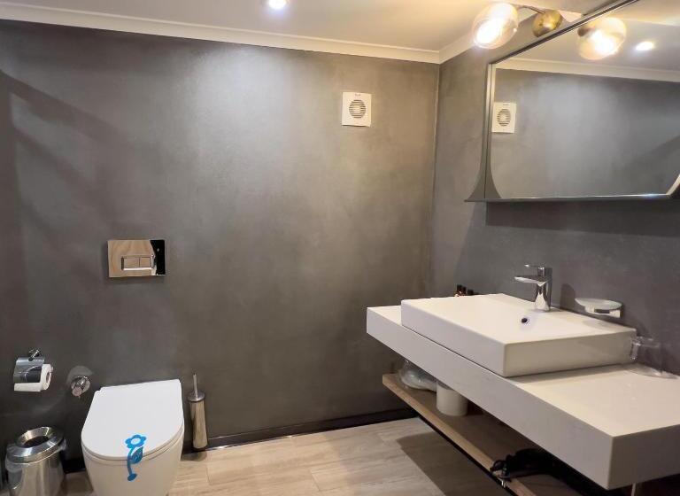 Номер Стандарт Вид на Сад, Cunda Pi̇er Otel