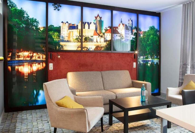 스위트, Sl Otel Im Parforcehaus
