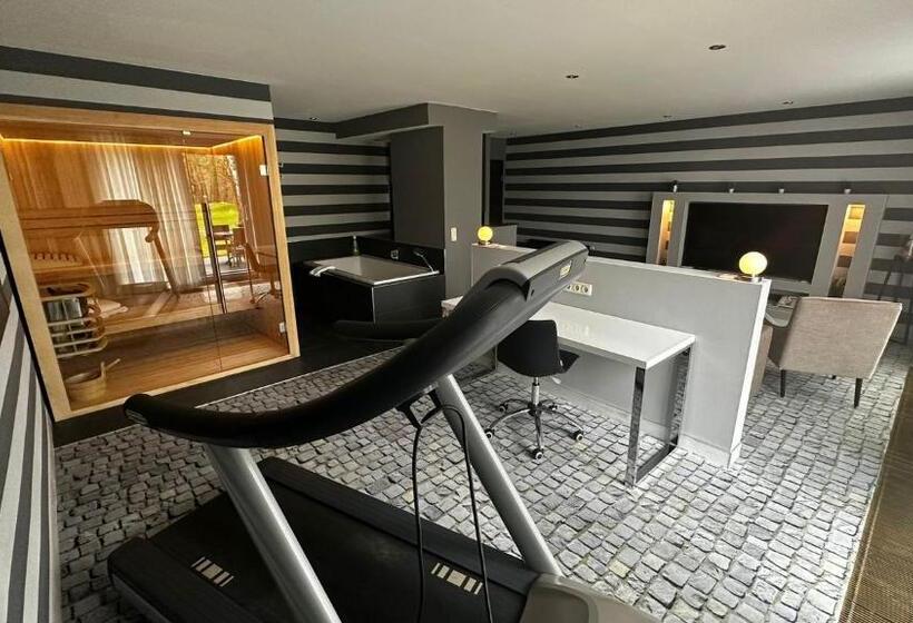 테라스 스위트, Sl Otel Im Parforcehaus