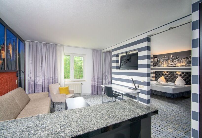 스위트, Sl Otel Im Parforcehaus