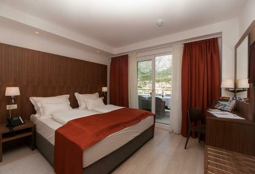חדר דלוקס עם מרפסת נוף לים, Aparthotel Miramare