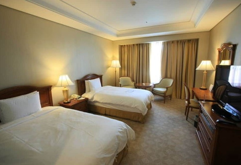 Номер Стандарт, High1 Grand Hotel Main Tower