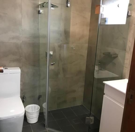 Номер Стандарт, Town & Country Motor Inn