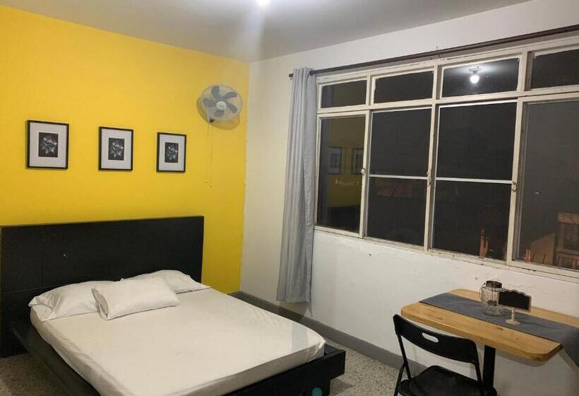 Номер Стандарт, La Clave Hostel