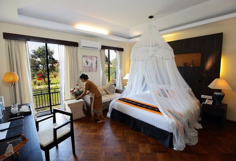 اتاق لوکس, Amata Garden Resort
