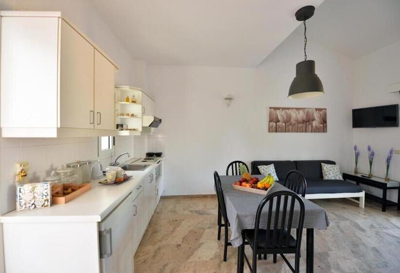 Апартаменты 1 Спальня, Anna Apartments