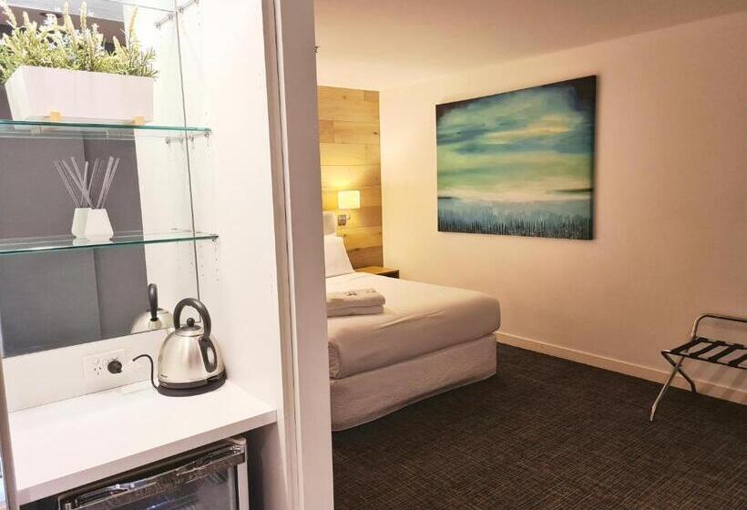 장애인을 위한 퀸사이즈 스탠다드 룸, Crown Hotel Surry Hills