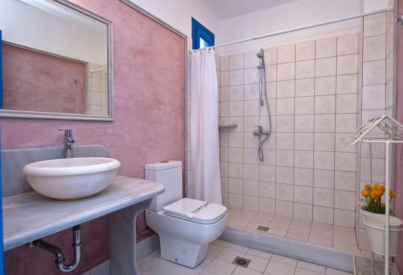 Family Suite, Blue Dolphin Antiparos Villas And Suites