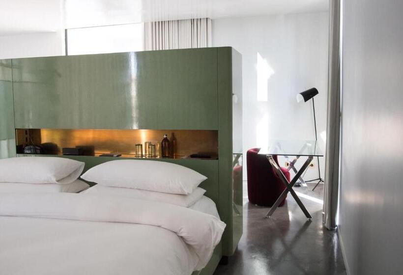 اتاق لوکس با تخت بزرگ, Casa Habita, A Member Of Design Hotels