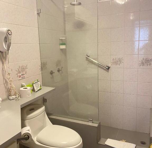 סוויטה, Suites Metropoli
