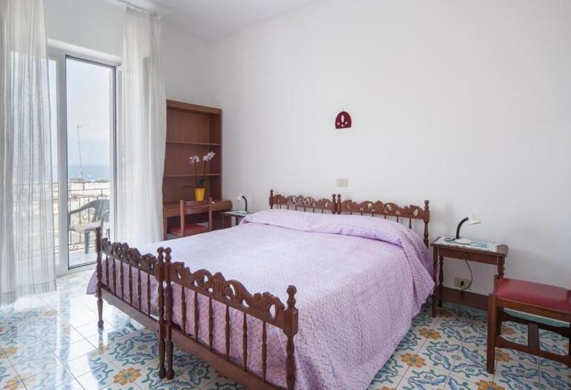 اتاق استاندارد با بالکن, B&b Luna Di Miele